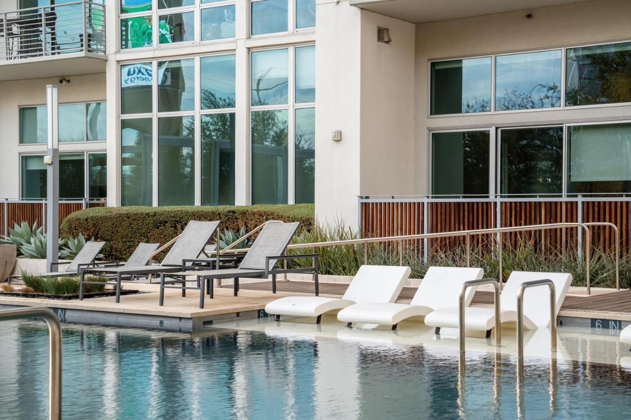 Locale Victory Park - Dallas Exterior foto